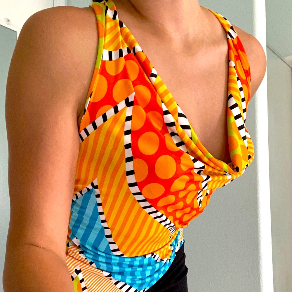 Groovy halter style top
